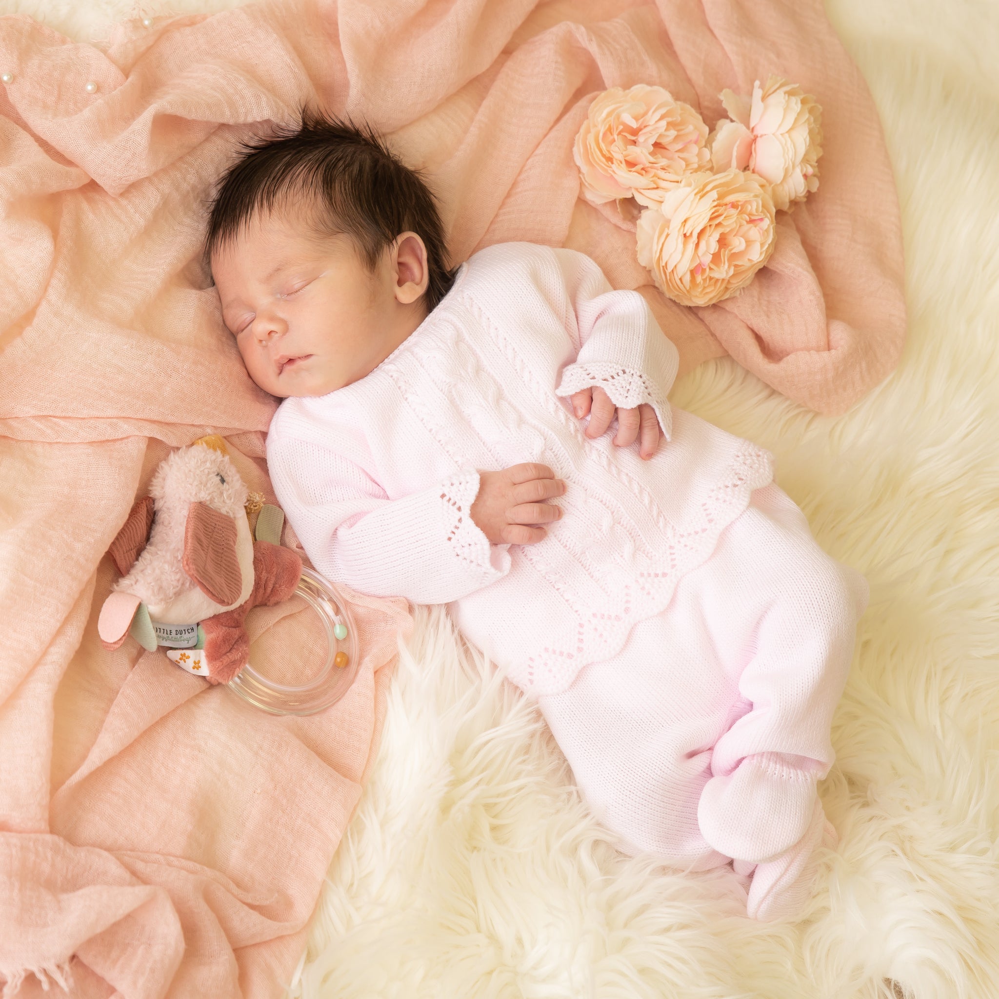 Pretty newborn dresses best sale